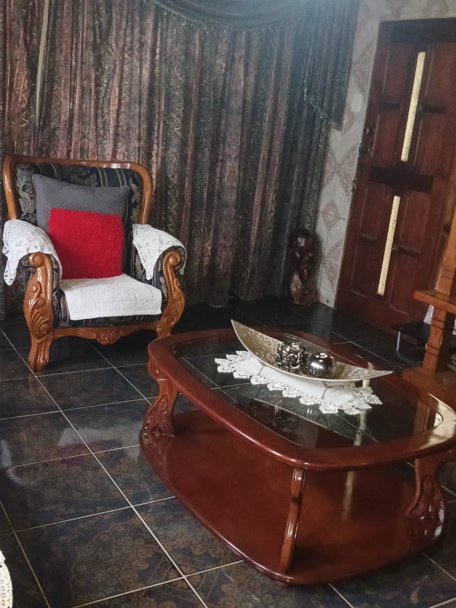 4 Bedroom Property for Sale in Mdantsane Nu 2 Eastern Cape